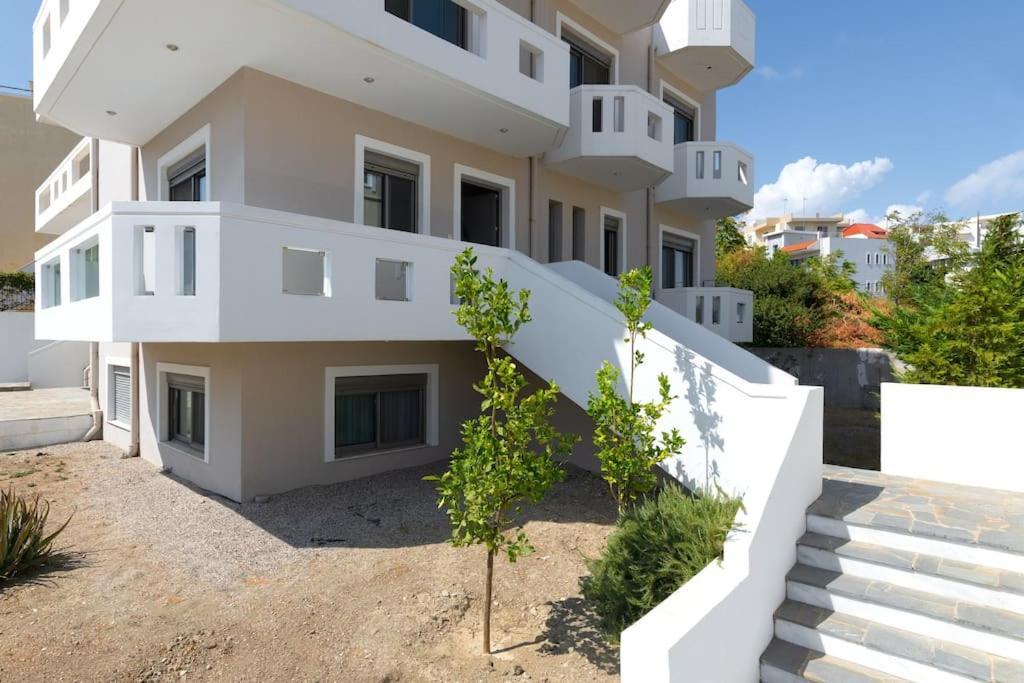 Luxurious And Modern House Near Town And Beach Ασγούρου Εξωτερικό φωτογραφία